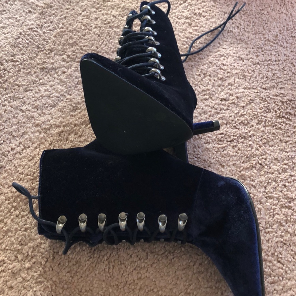 Brand new* Blue Velvet Stiletto Ankle Boot - Picture 4 of 7